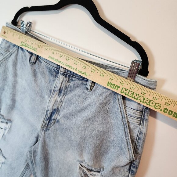 KanCan Nonstretch High Rise Ripped Boyfriend Jeans Thrashed Light Wash Denim 32 - Picture 7 of 9